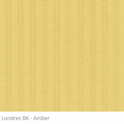 Persiana Vertical Amarela Tecido Blackout Coleção Londres Cor Amber 