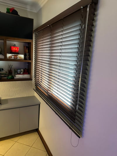 Persiana Horizontal Madeira Coleção Bamboo 50mm Cor Tabaco